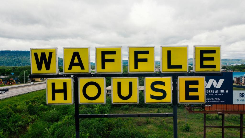 Waffle House: A Southern Late-Night&nbsp;Tradition